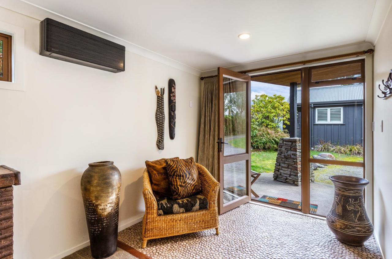 Turangi Trout Lodge Buitenkant foto