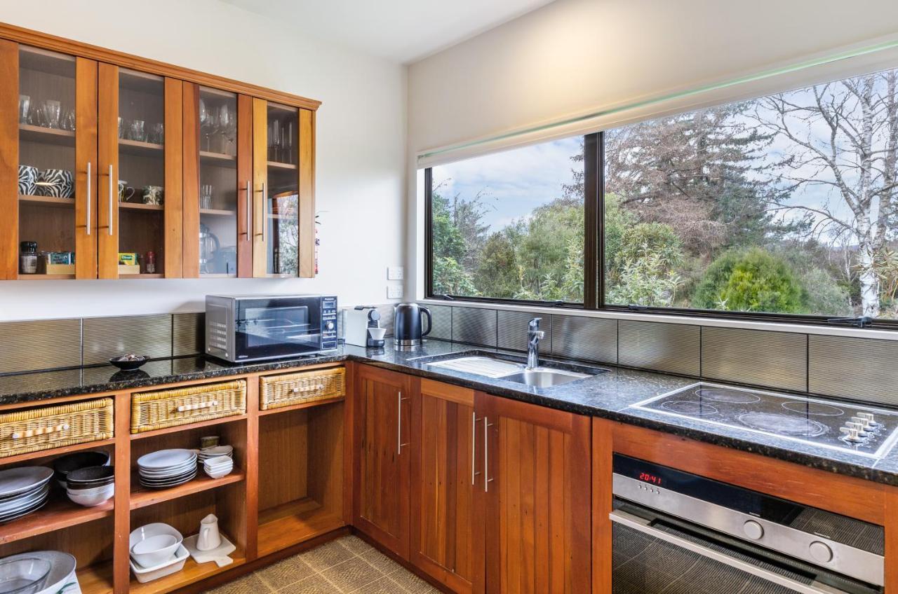 Turangi Trout Lodge Buitenkant foto