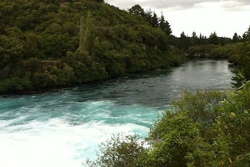 Turangi Trout Lodge Buitenkant foto